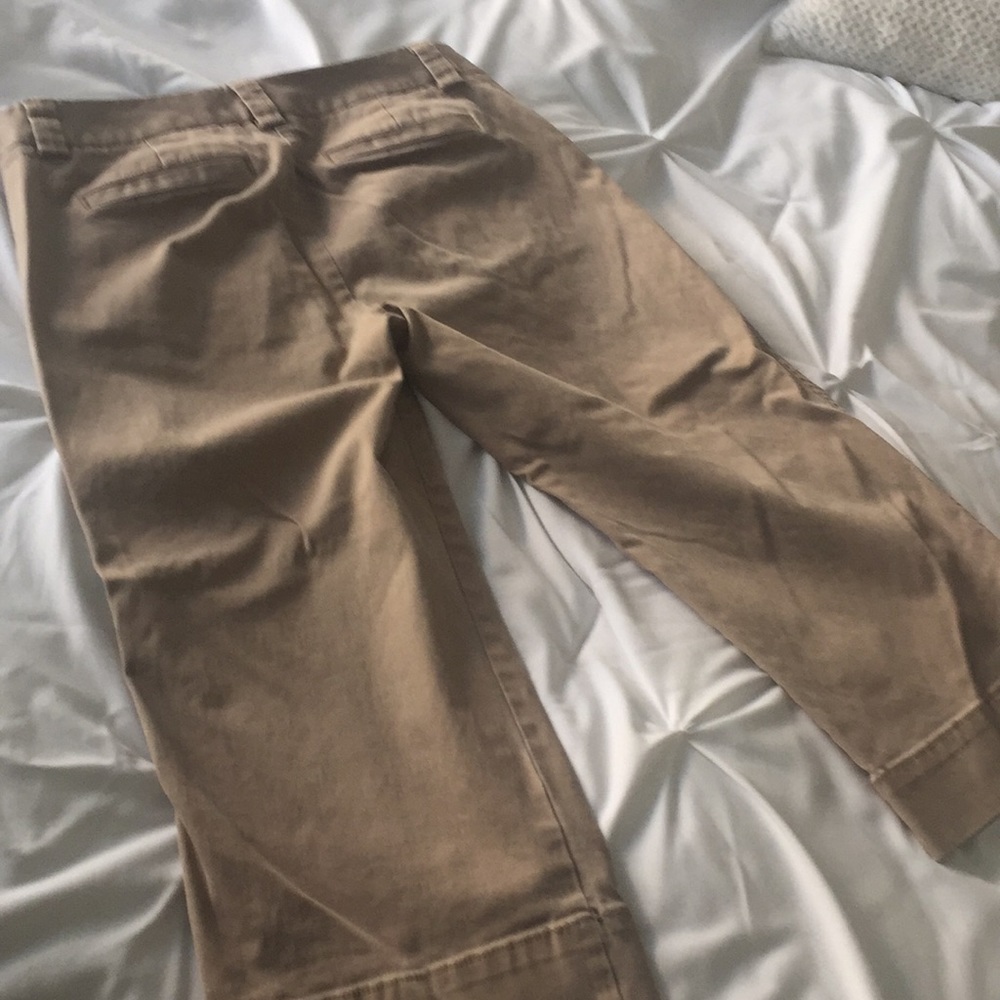 J. Crew khaki capris - Size 4 - Picture 5 of 6